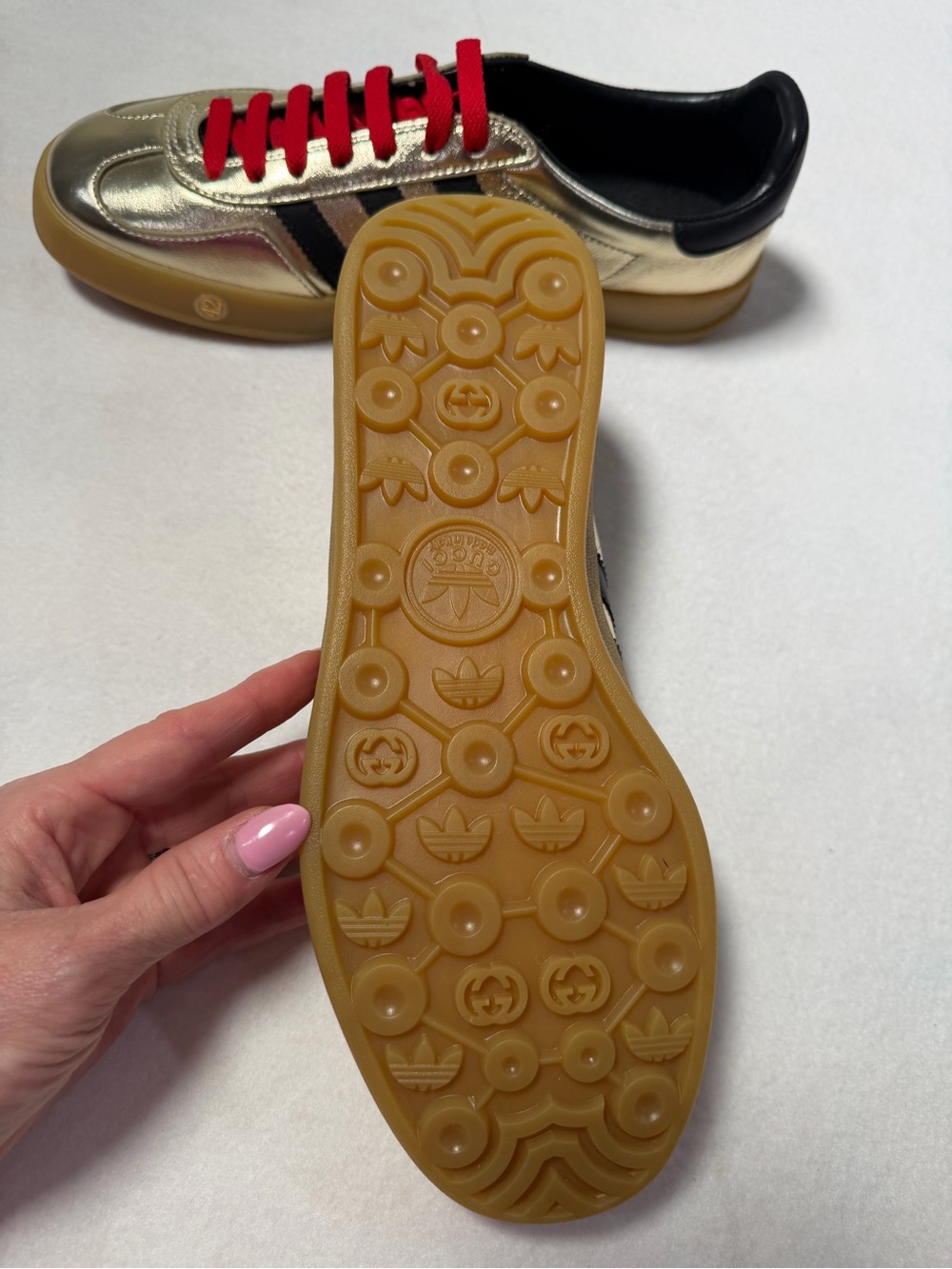 Gucci Metallic Gold Sneakers with Black Stripes and Red Laces - Picture 5 of 8